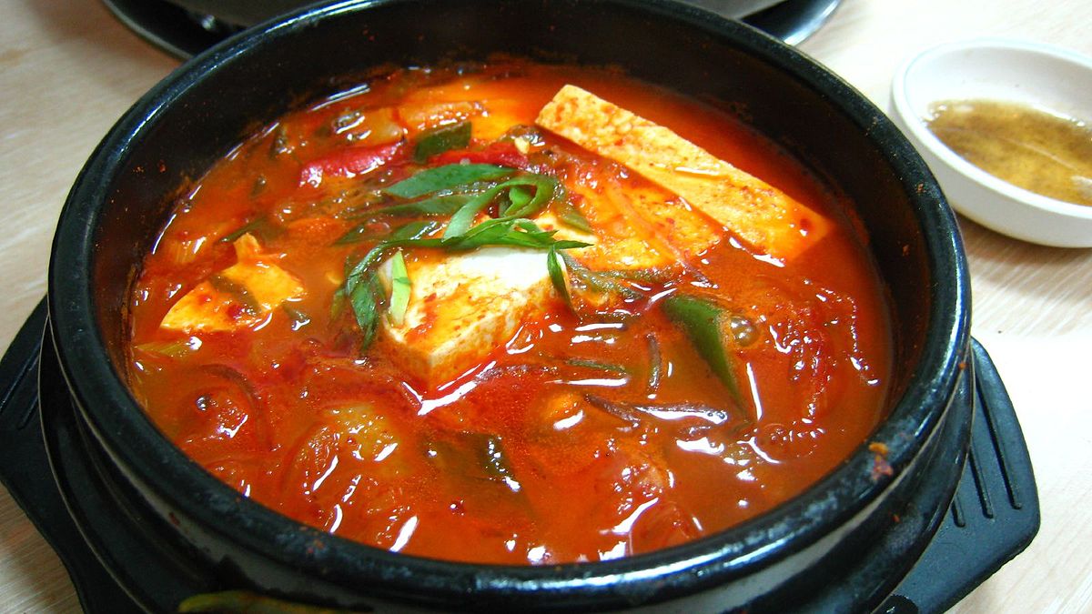 Món ăn Kimchi jjigae